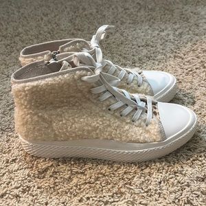 Dolce Vita Veola Plush Shearling Sneaker